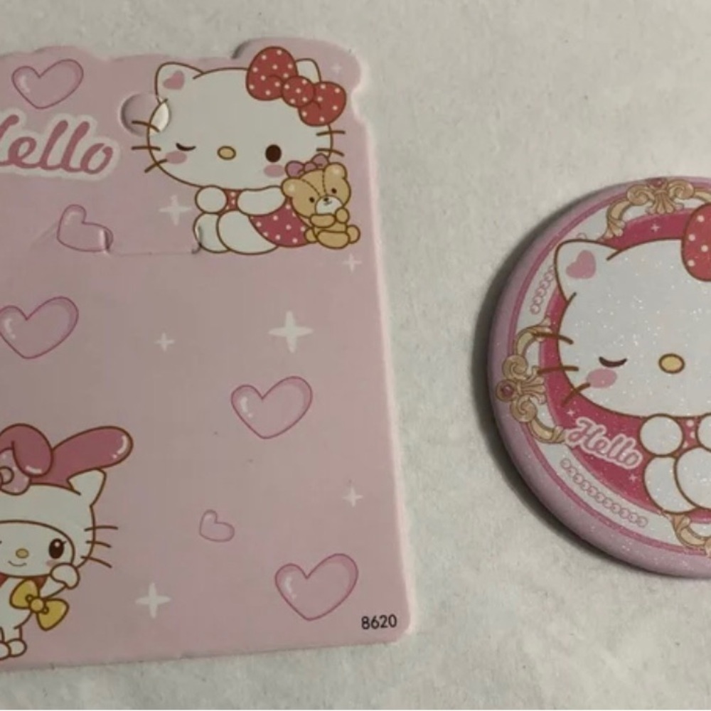 Hello Kitty Compact Mirror - Picture 3 of 3